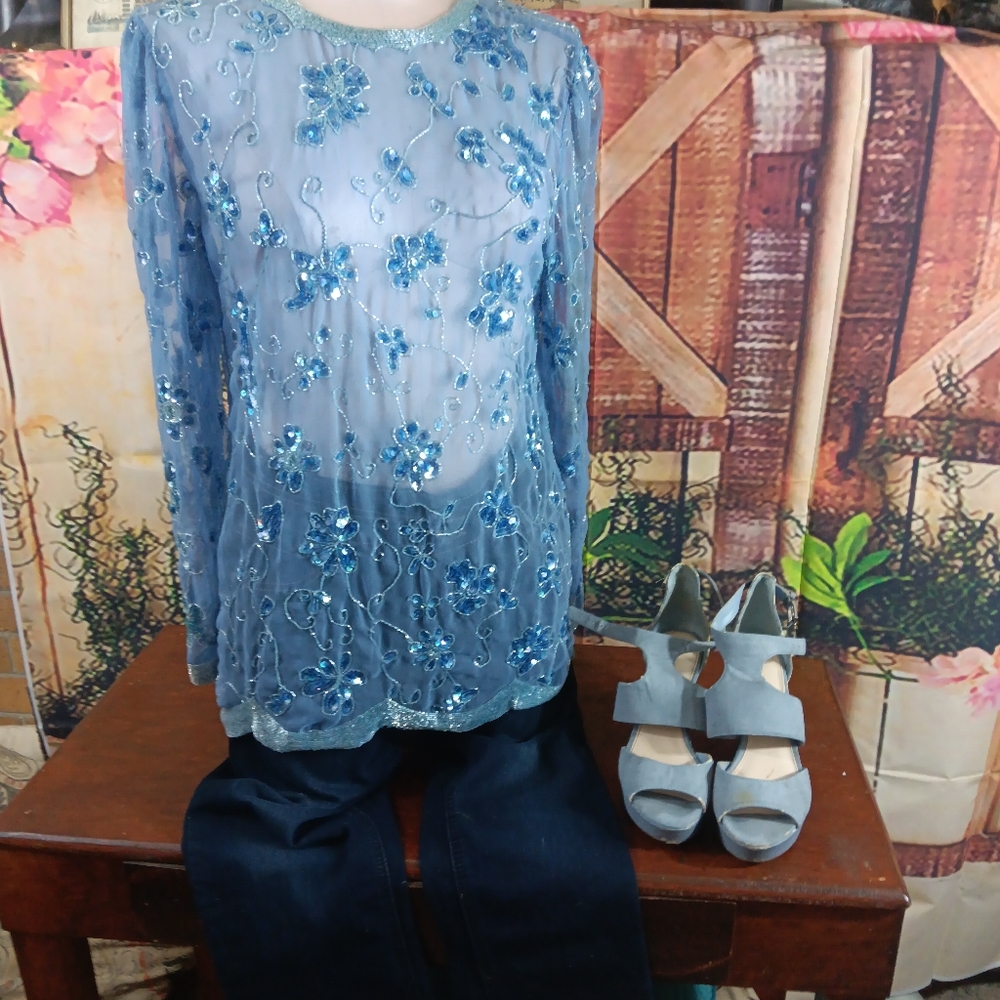 Women's dress shirt